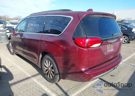 2017 Chrysler Pacifica Touring-L из США, поврежденный, VIN 2C4RC1BG6HR620741